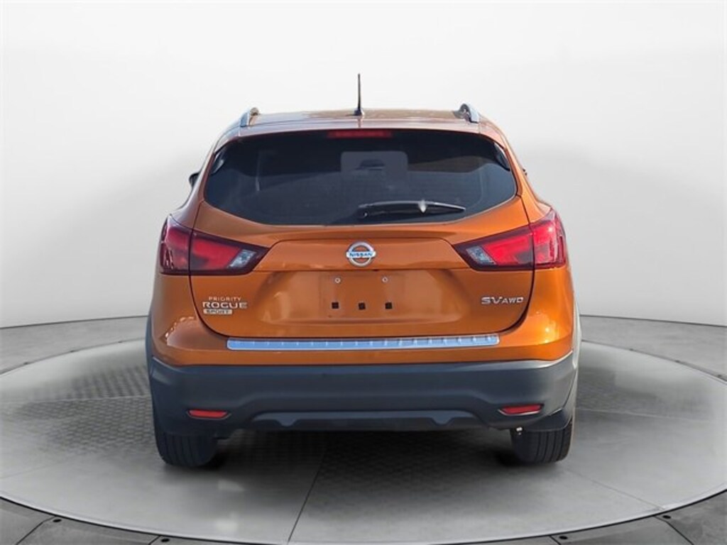 Used 2017 Nissan Rogue Sport SV SUV