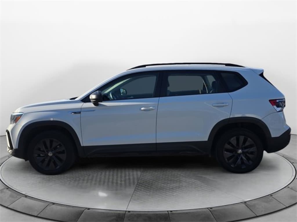 Used 2022 Volkswagen Taos S SUV