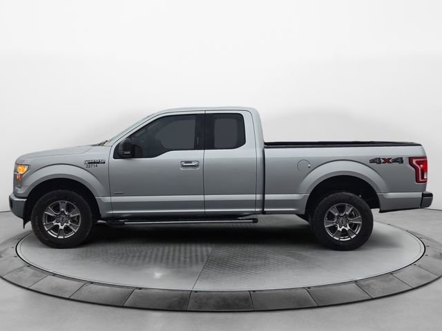 2017 Ford F-150 XLT photo 2