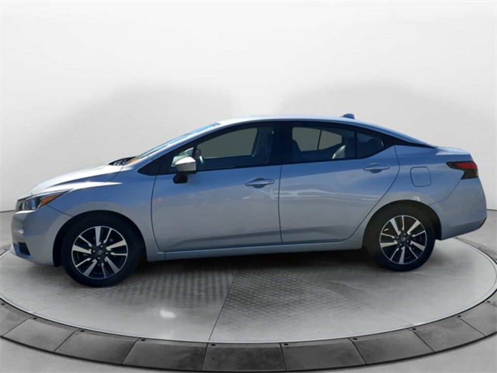 Used 2022 Nissan Versa SV Sedan