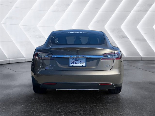 2016 Tesla Model S 90D photo 4