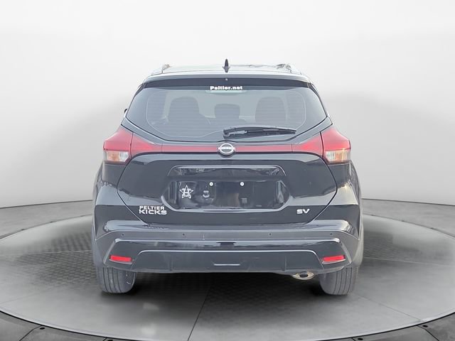 2023 Nissan Kicks SV photo 3