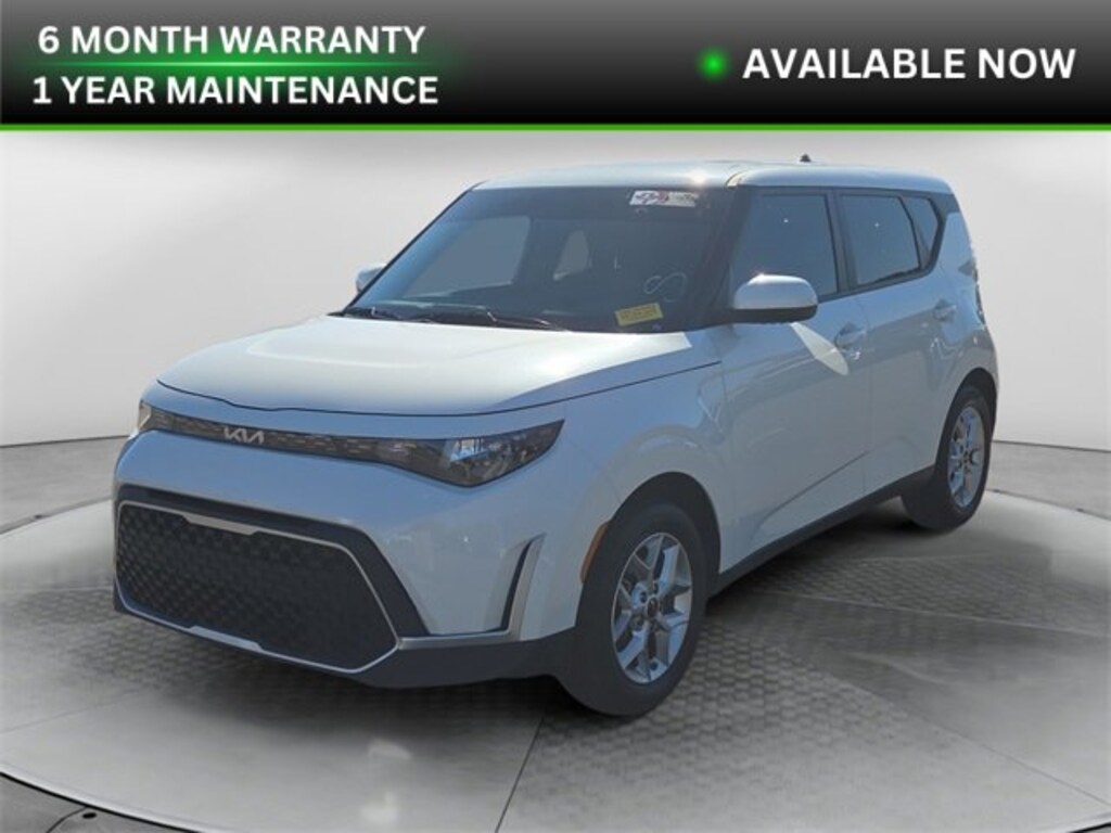 Used 2025 Kia Soul LX Hatchback