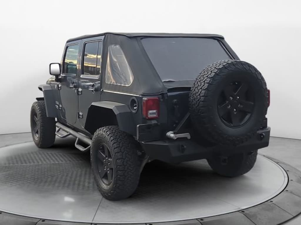 Used 2017 Jeep Wrangler JK Unlimited Sport SUV