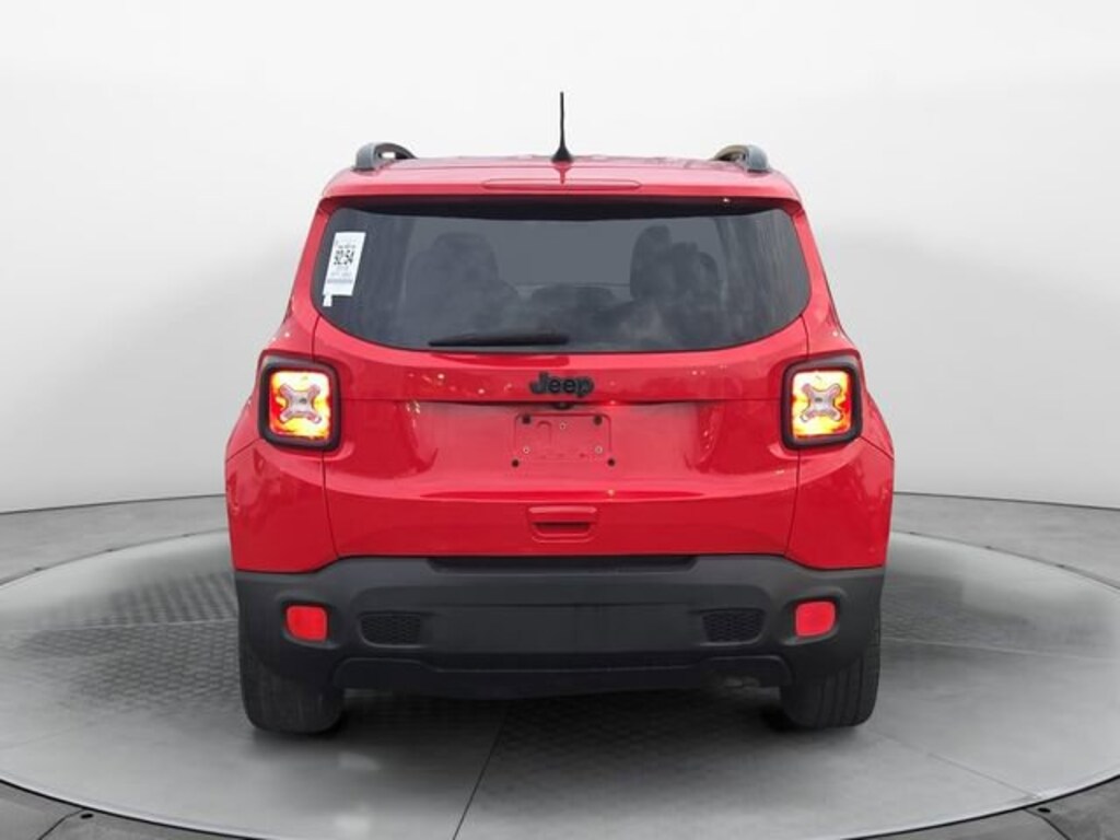 Used 2018 Jeep Renegade Altitude SUV
