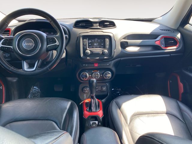 2016 Jeep Renegade Trailhawk - Photo 10