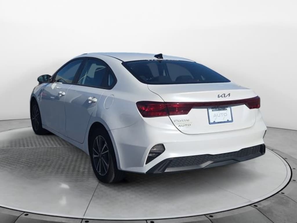 Used 2023 Kia Forte LXS Sedan