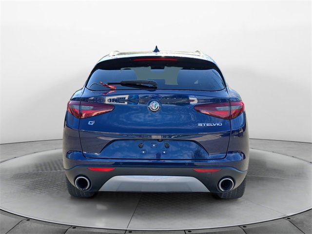 2019 Alfa Romeo Stelvio Ti photo 4