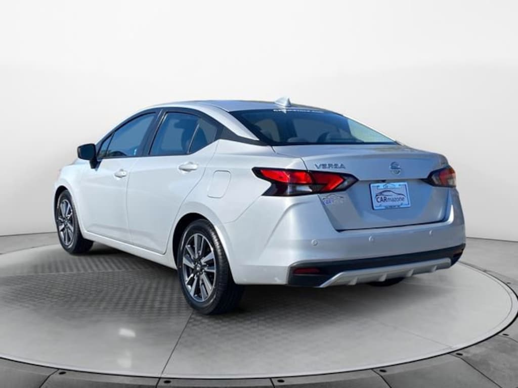 Used 2022 Nissan Versa SV Sedan