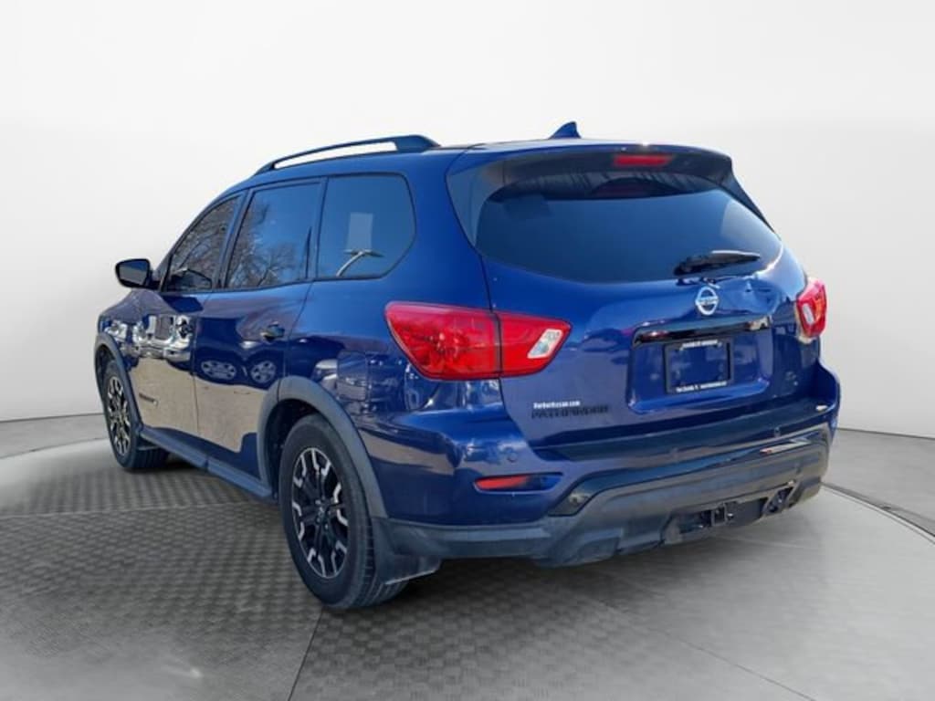 Used 2020 Nissan Pathfinder SL SUV