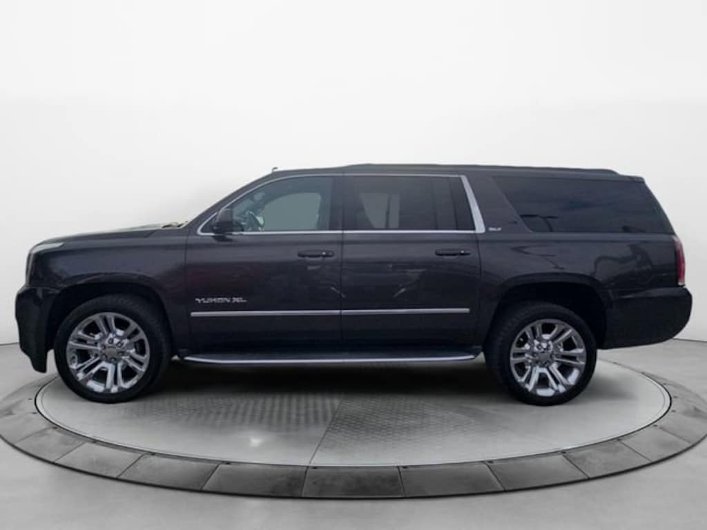 Used 2017 GMC Yukon XL SLT SUV