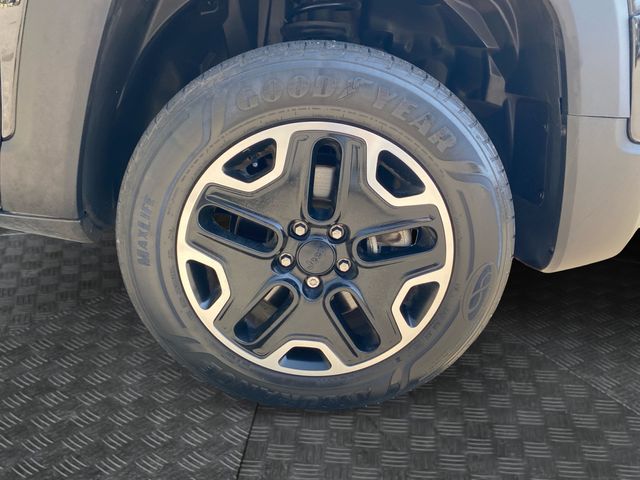 2016 Jeep Renegade Trailhawk - Photo 35