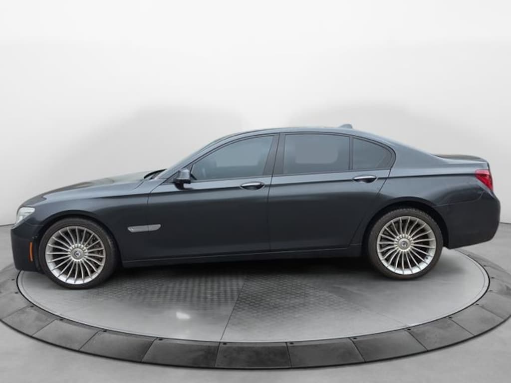 Used 2015 BMW 750i Sedan