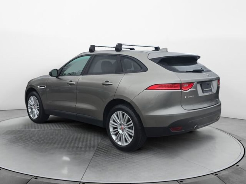 Used 2018 Jaguar F-PACE 25t Premium SUV