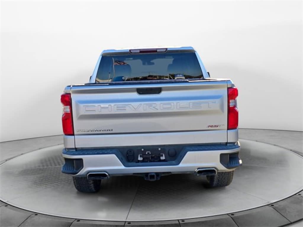 Used 2021 Chevrolet Silverado 1500 RST Truck Crew Cab