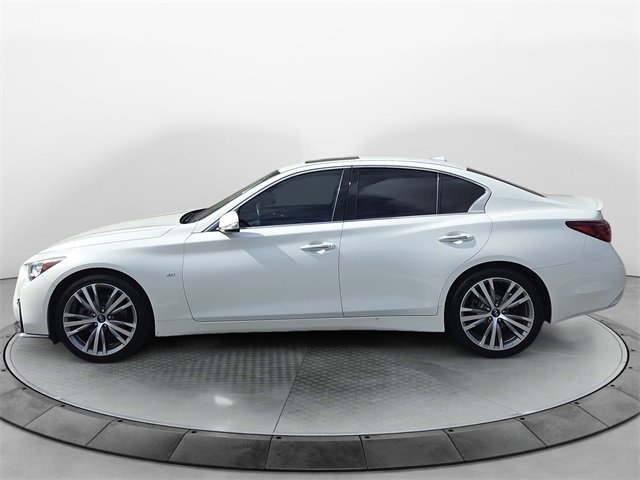 2018 Infiniti Q50 3.0t Sport photo 2
