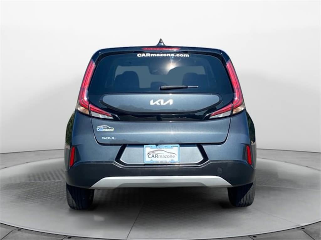 Used 2023 Kia Soul LX Hatchback