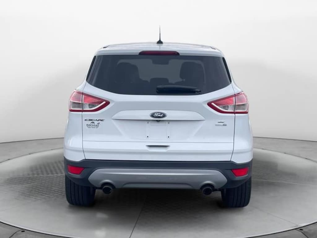 Used 2016 Ford Escape SE SUV