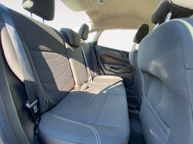 2019 Ford Fiesta SE - Photo 14