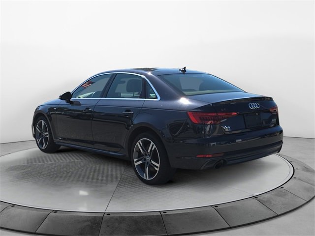 2017 Audi A4 Quattro Premium Plus photo 2