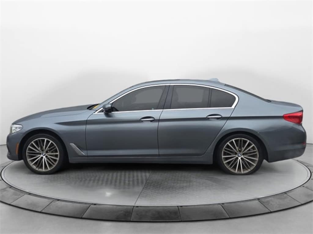 Used 2018 BMW 530i 530i xDrive Sedan