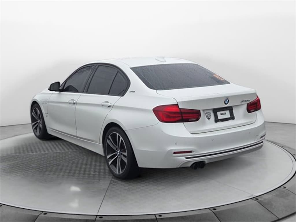 Used 2018 BMW 330e 330e iPerformance Sedan