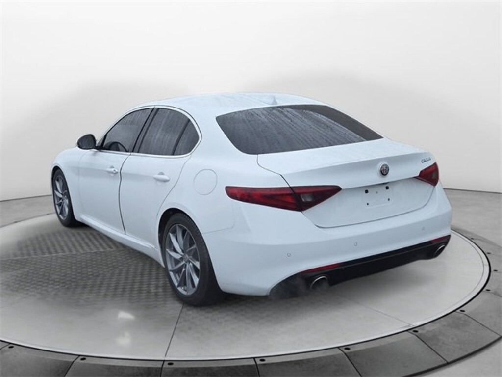 Used 2019 Alfa Romeo Giulia  Sedan