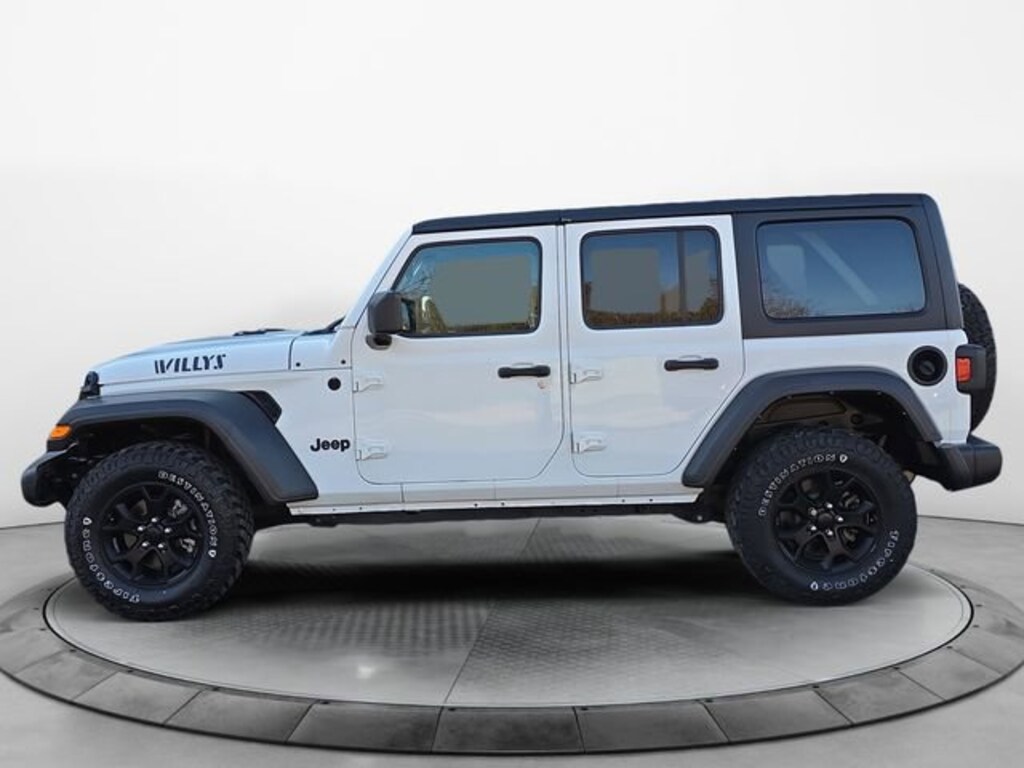 Used 2022 Jeep Wrangler Unlimited Willys SUV