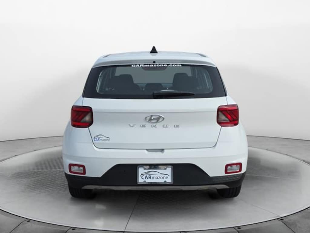 Used 2021 Hyundai Venue SE SUV