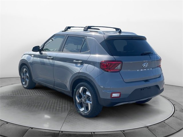 2022 Hyundai Venue SEL Limited photo 3