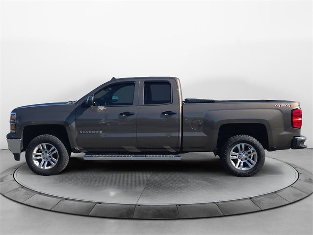 2014 Chevrolet Silverado 1500 LT photo 2