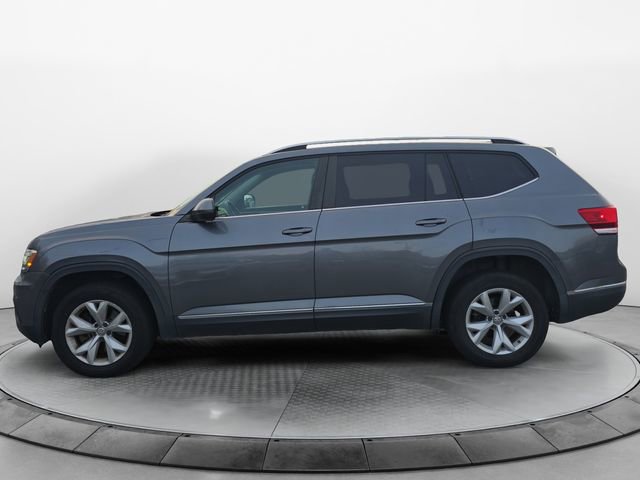2018 Volkswagen Atlas V6 SEL photo 2