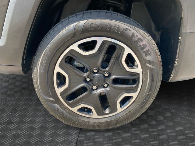 2016 Jeep Renegade Trailhawk - Photo 33