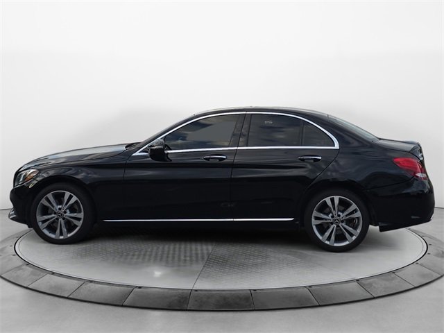 2018 Mercedes Benz C 300 4MATIC photo 2