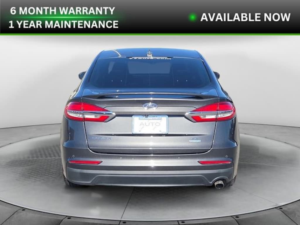 Used 2019 Ford Fusion SE Sedan