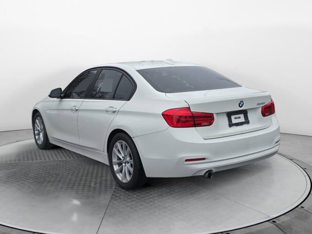 Used 2018 BMW 320i 320i Sedan