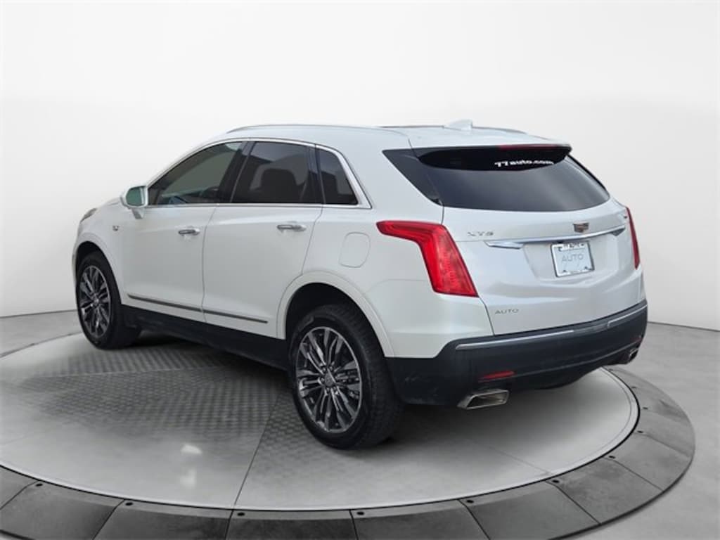 Used 2018 CADILLAC XT5 Premium Luxury SUV
