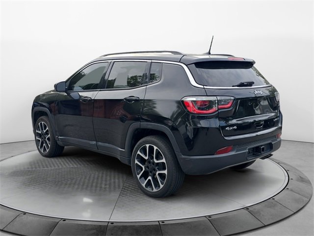 2021 Jeep Compass Limited photo 2
