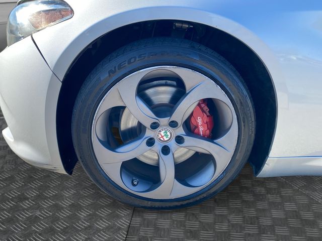 2017 Alfa Romeo Giulia Base - Photo 30
