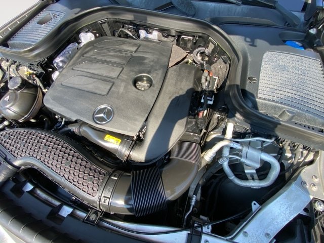 2021 Mercedes-Benz GLC GLC300 - Photo 29