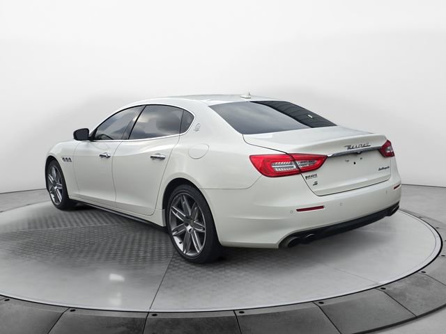 2017 Maserati Quattroporte S photo 3