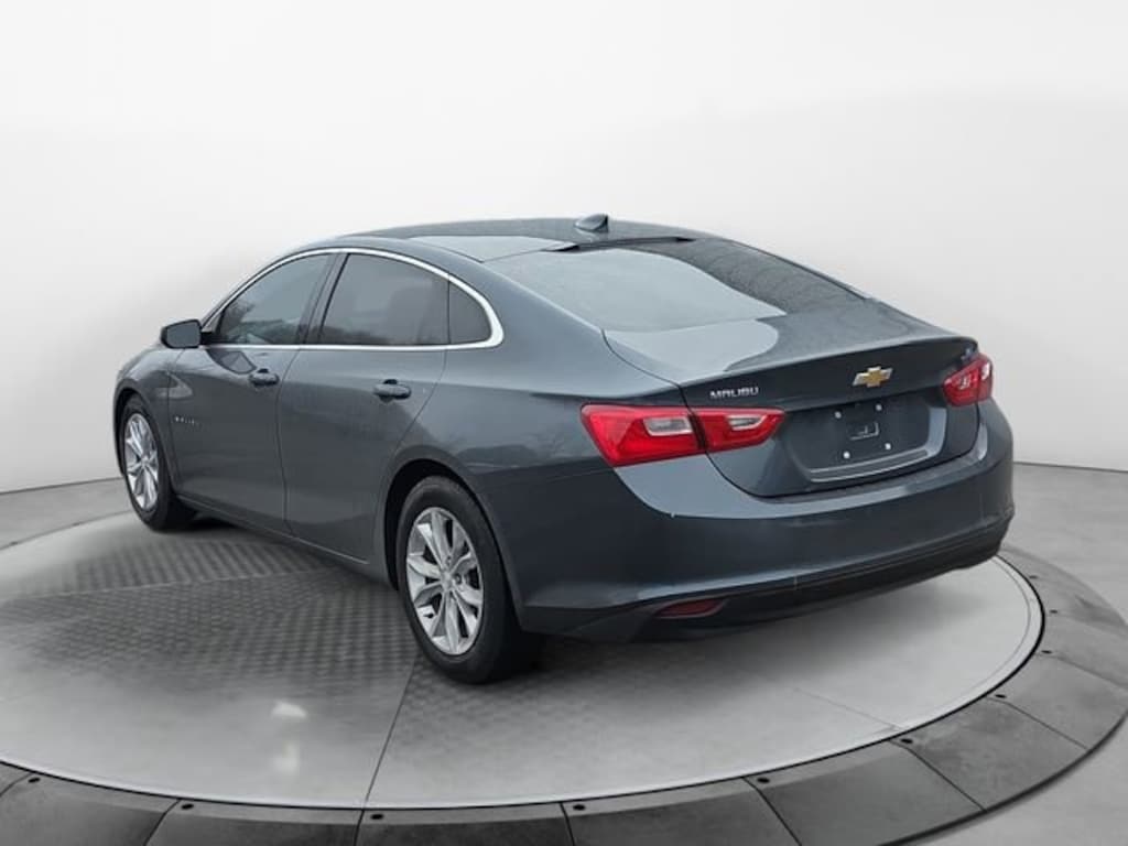 Used 2019 Chevrolet Malibu Hybrid Hybrid Sedan