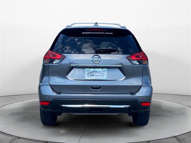 2019 Nissan Rogue SV photo 4