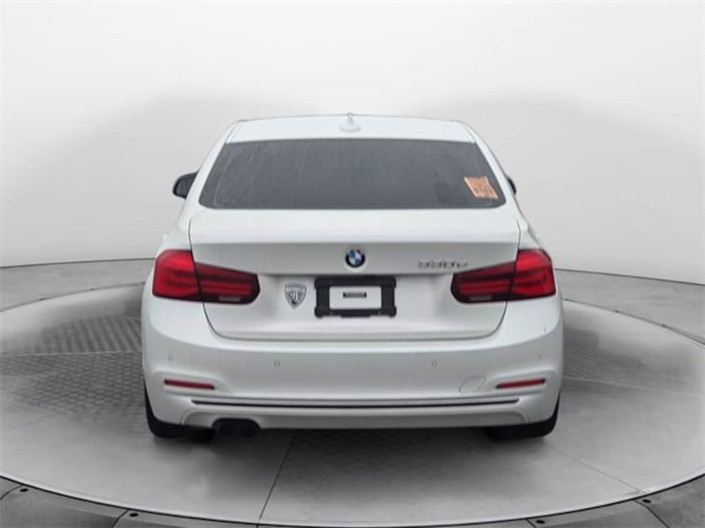 Used 2018 BMW 330e 330e iPerformance Sedan