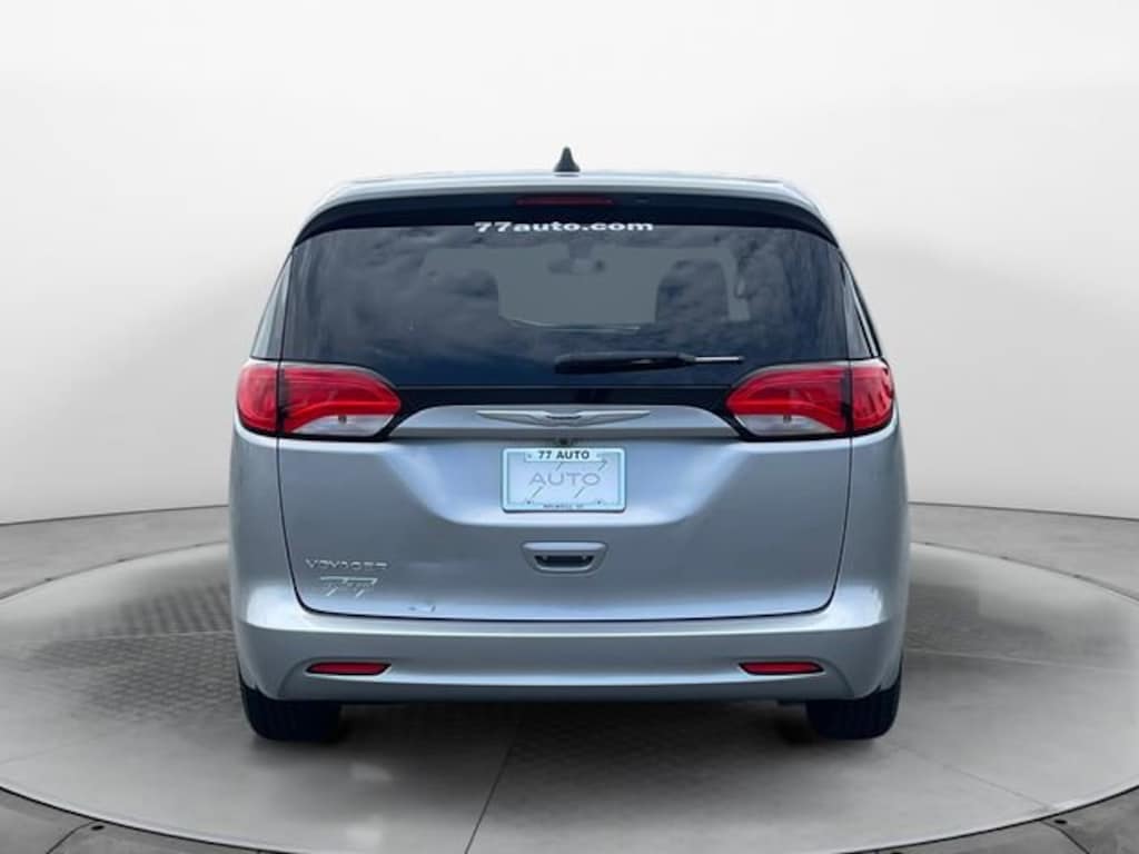 Used 2021 Chrysler Voyager LX Van Passenger Van