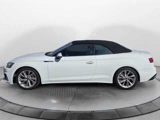 2022 Audi A5 45 Premium Cabriolet photo 2