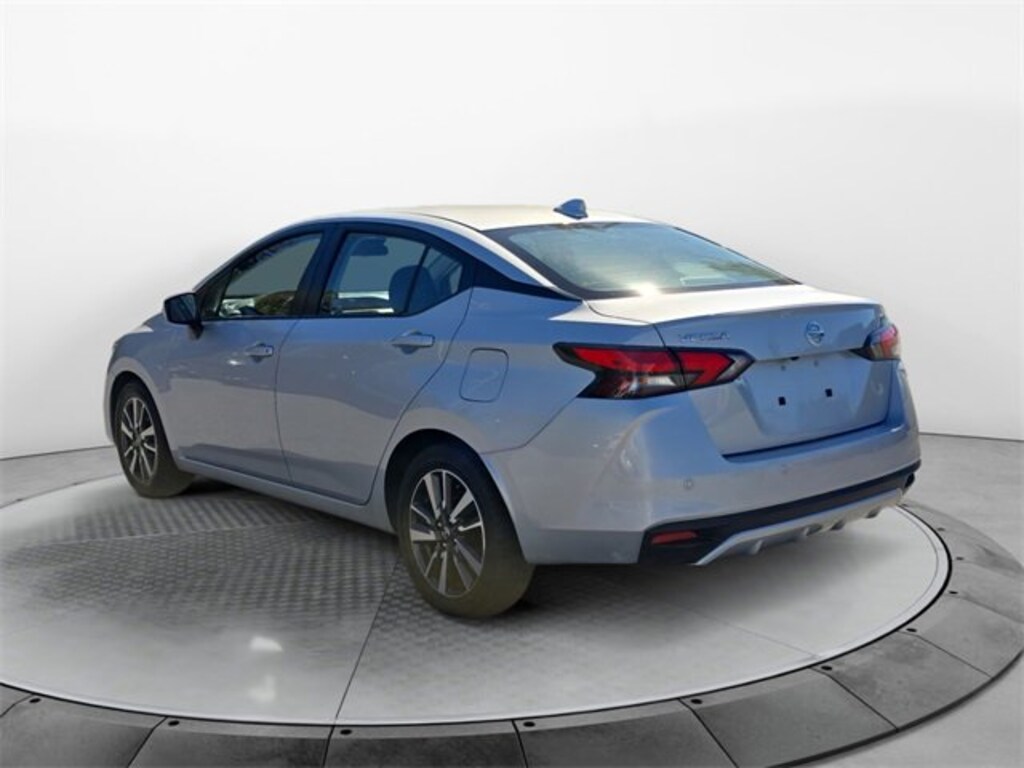 Used 2022 Nissan Versa SV Sedan