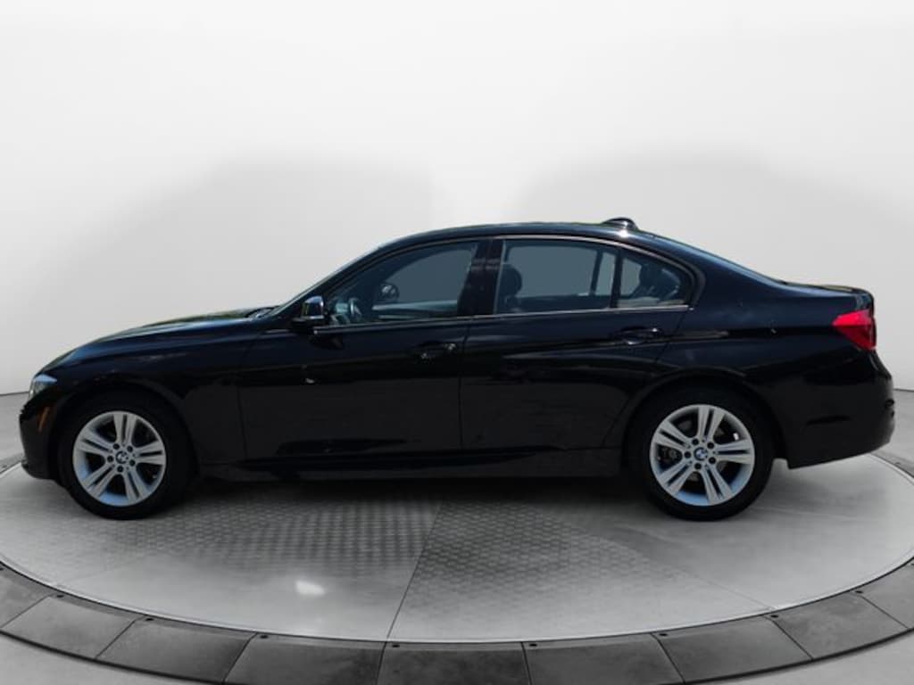 Used 2016 BMW 328i xDrive SULEV Sedan