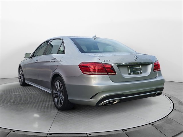 2016 Mercedes Benz E 350 photo 2
