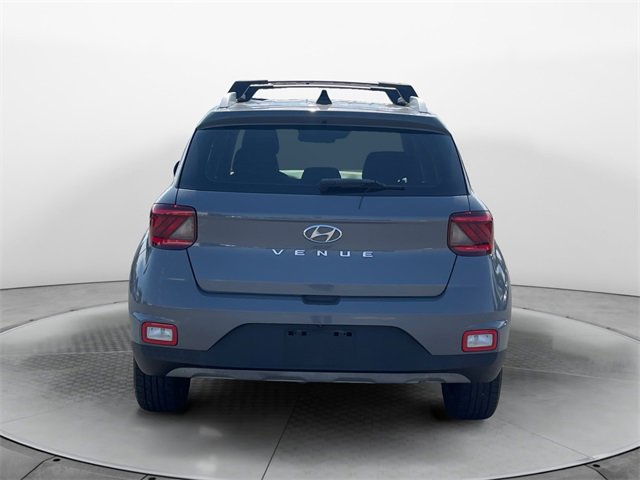 2022 Hyundai Venue SEL Limited photo 4